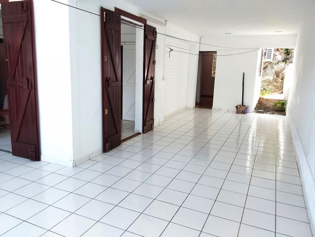 SAINT-FRANCOIS Saint François 97118 - Maison 4 pièces - 2 chambres 90 m2 2