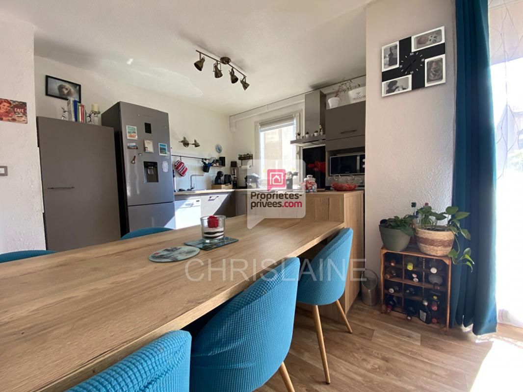 AVIGNON A VENDRE AVIGNON, EM 1ère CEINTURE, APPT T2, TERRASSE, PARKING PRIVEE 2