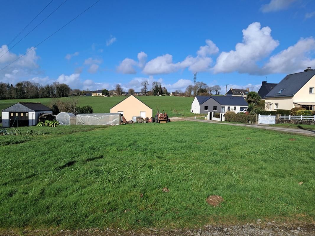 LANOUEE Terrain Constructible aux Forges De Lanouee 700 m2 4
