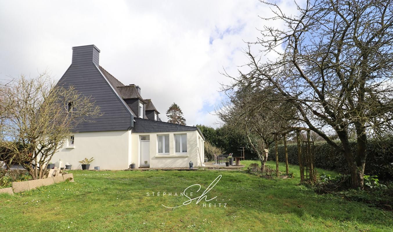PLOUGASNOU Maison 6 pièce(s) 136 m2 - Plougasnou 2