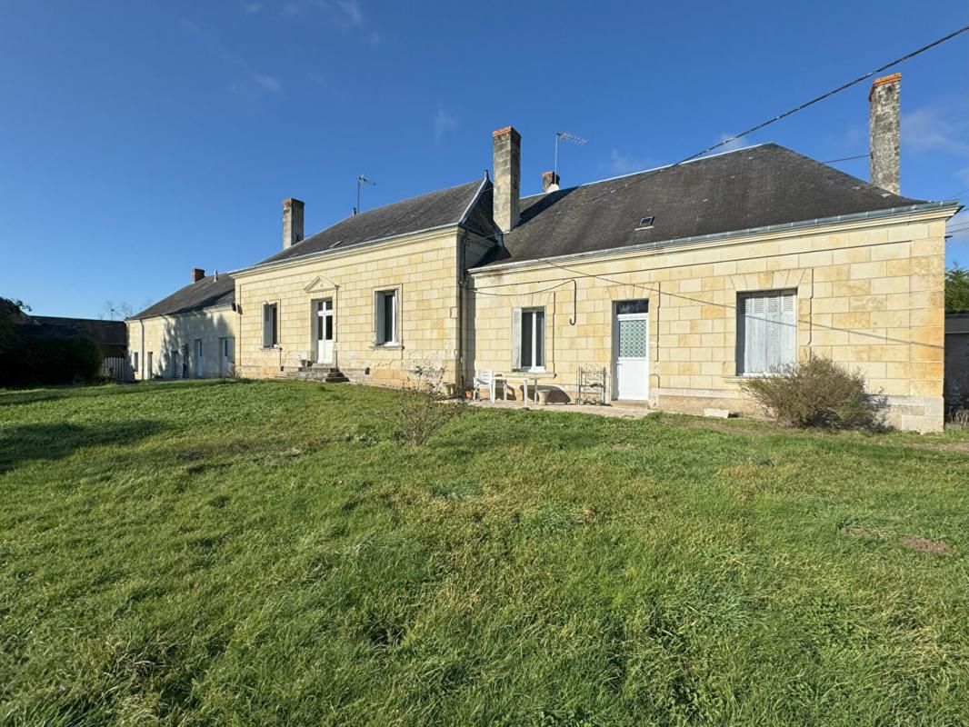 INGRANDES-DE-TOURAINE EXCLUSIVITE A VENDRE 37140 propriété à Coteaux Sur Loire Maison 8 pièces 228 m2 en deux parties 2