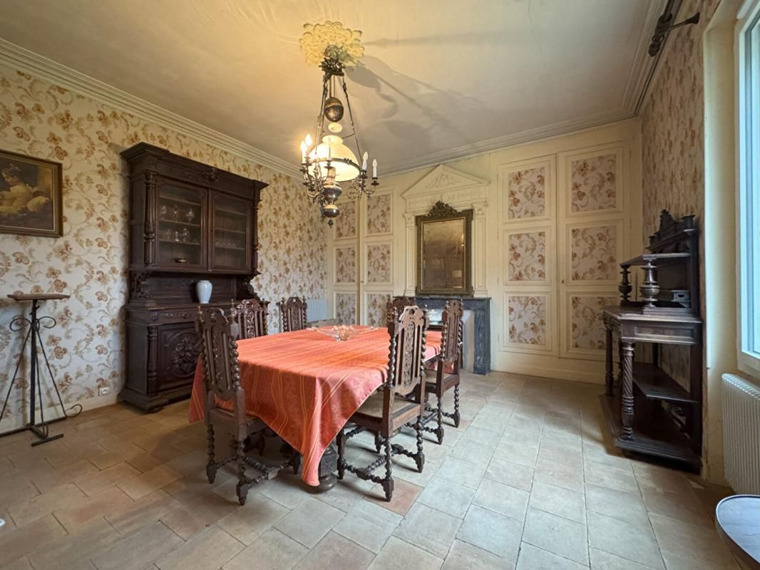 INGRANDES-DE-TOURAINE EXCLUSIVITE A VENDRE 37140 propriété à Coteaux Sur Loire Maison 8 pièces 228 m2 en deux parties 4