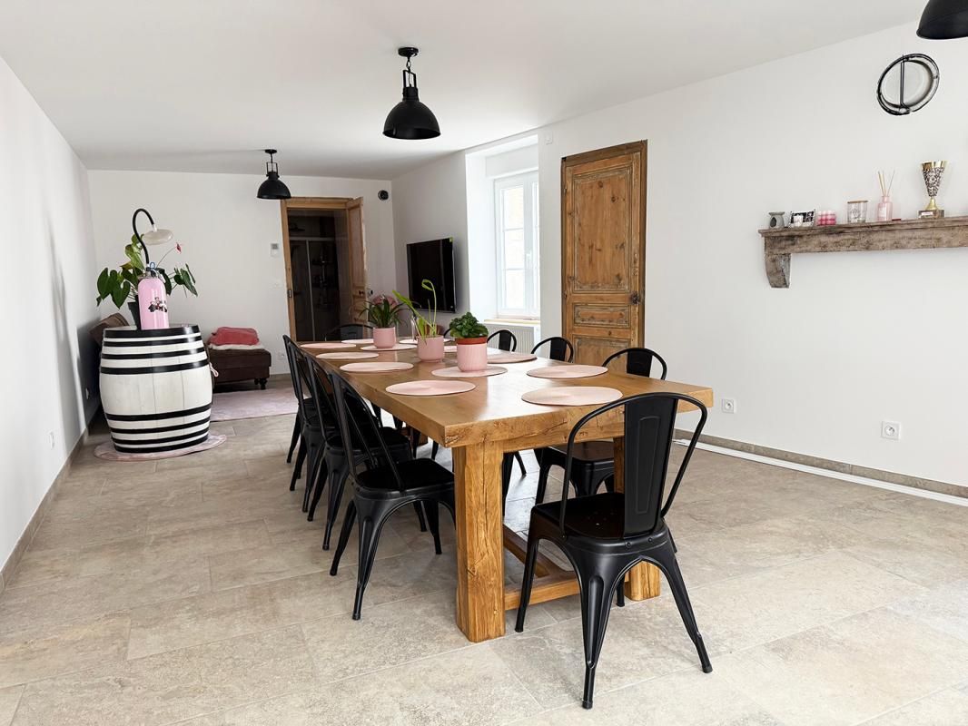 LANTENAY Maison Lantenay 5 pièces 136,37 m2 avec très grand garage 3