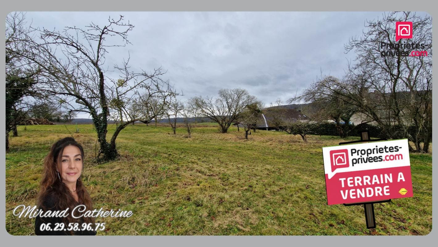 Terrain constructible à Bouilly 1804 m2