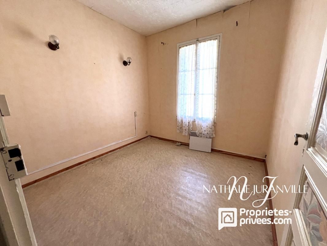 ARGELES-SUR-MER Maison de village à rénover 6 pièces 125 m2 avec terrasse 4