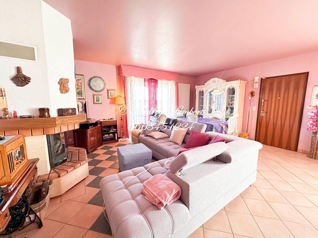 VILLENEUVE EXCLUSIVITE, VILLENEUVE SUPERBE VILLA T3, 84 m² + sous-sol total en parfait état sur 700 m² clos et arborés d'oliviers 2