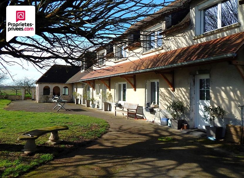 LOCHES Portes de Loches Longère 7 pièce(s) 180 m2 2