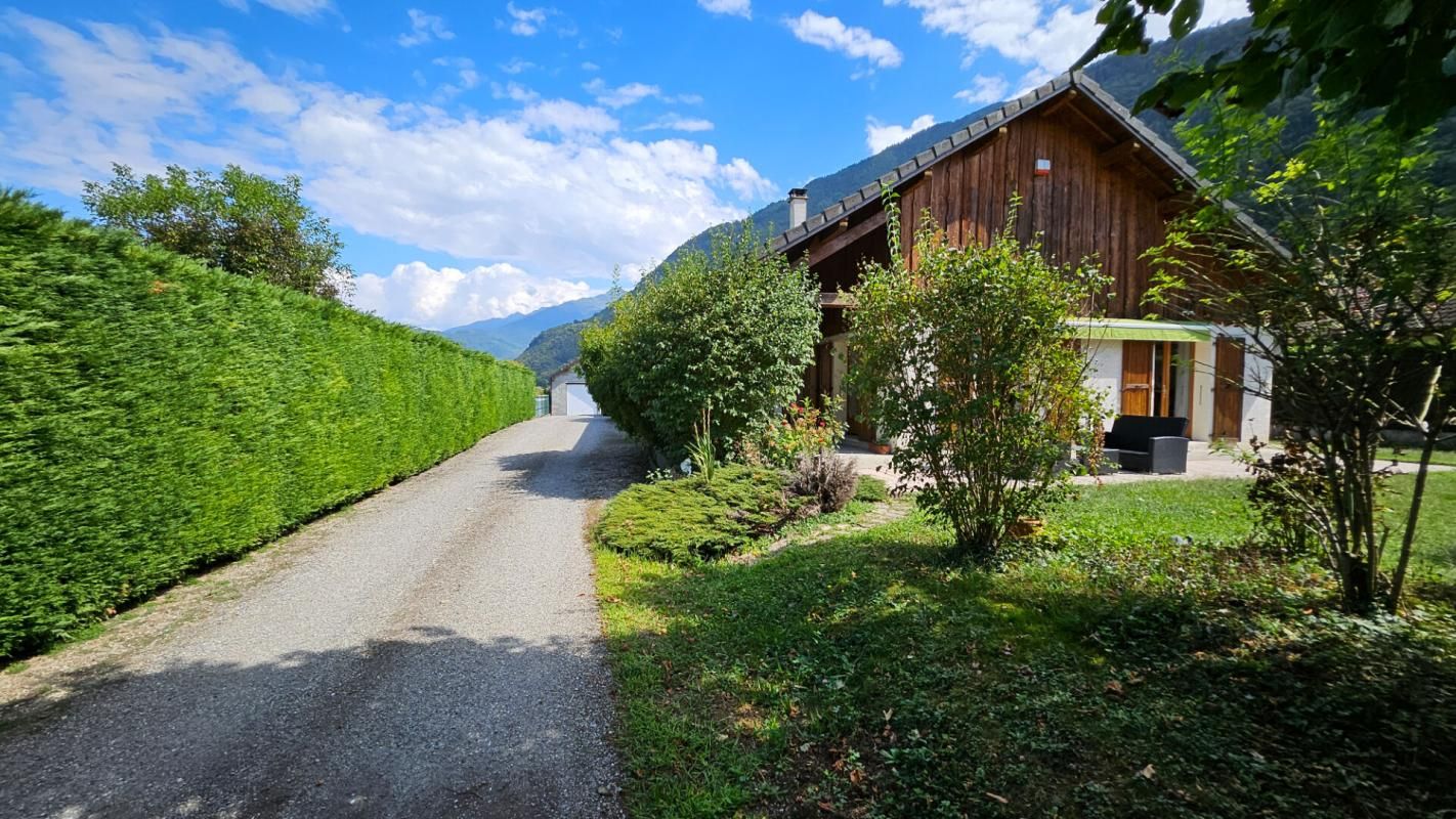 Maison 6P 154 m2 CHAMOUX-SUR-GELON (73390)