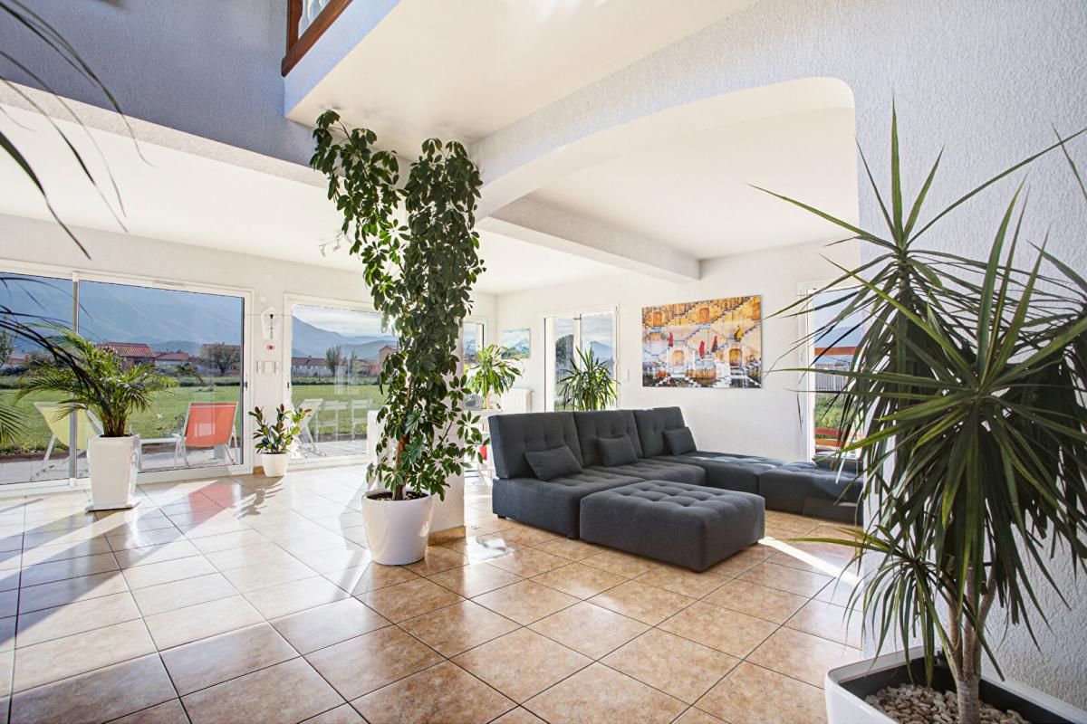Magnifique propriété d'architecte  de 167 m² avec vue sur le Canigou