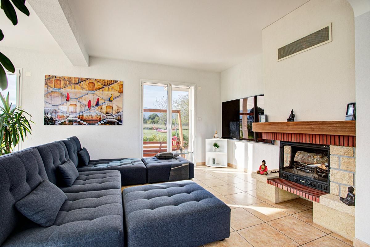LOS MASOS Magnifique propriété d'architecte de 167 m² avec vue sur le Canigou 3