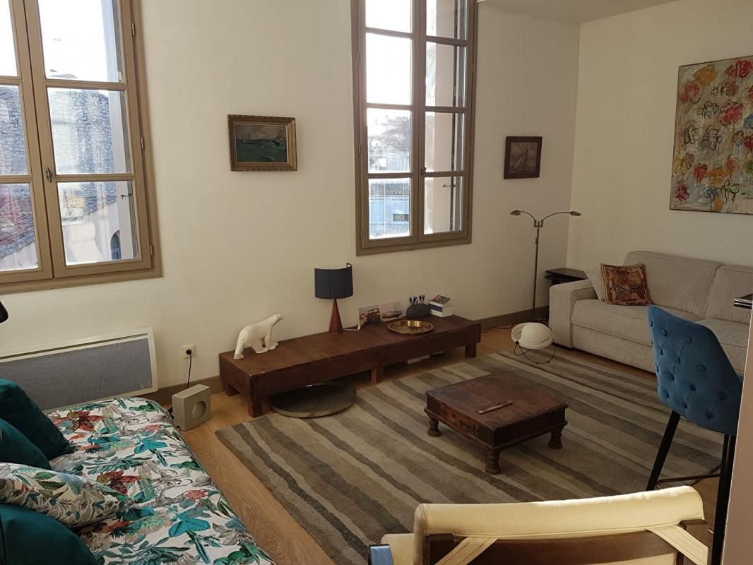 SETE Studio Lumineux de 31 m² en Centre-Ville 2