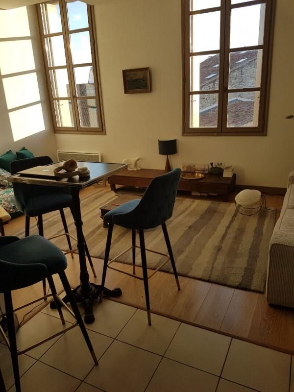 SETE Studio Lumineux de 31 m² en Centre-Ville 3