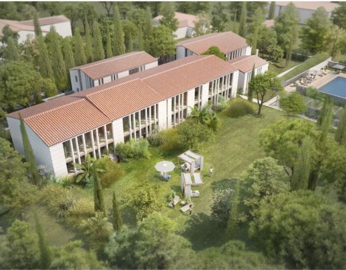 VILLENEUVE-LES-AVIGNON Très bel appartement 3 pièces  à Villeneuve les Avignon 3