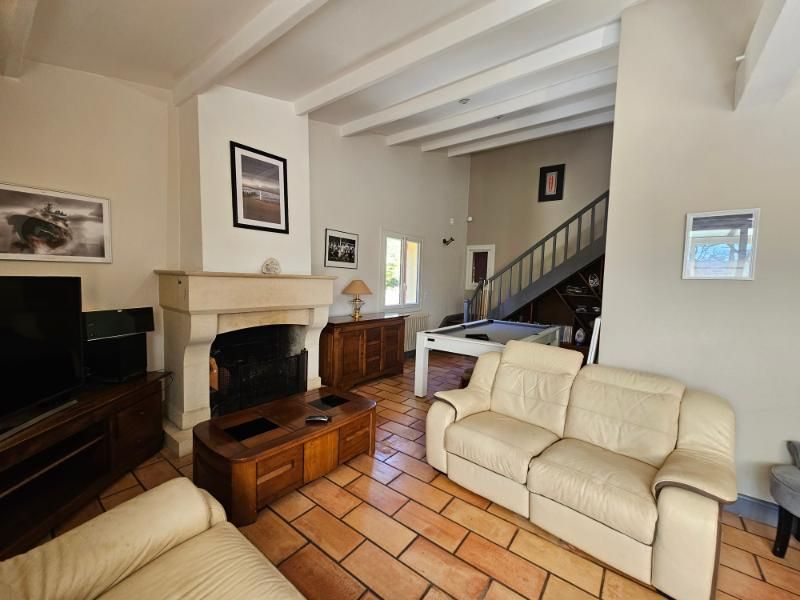 TRELISSAC Maison Trélissac 6 pièce(s) 145 m2 2