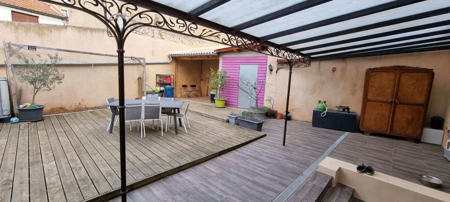 Maison Capestang 5 pièce(s) 150 m2 avec jardin