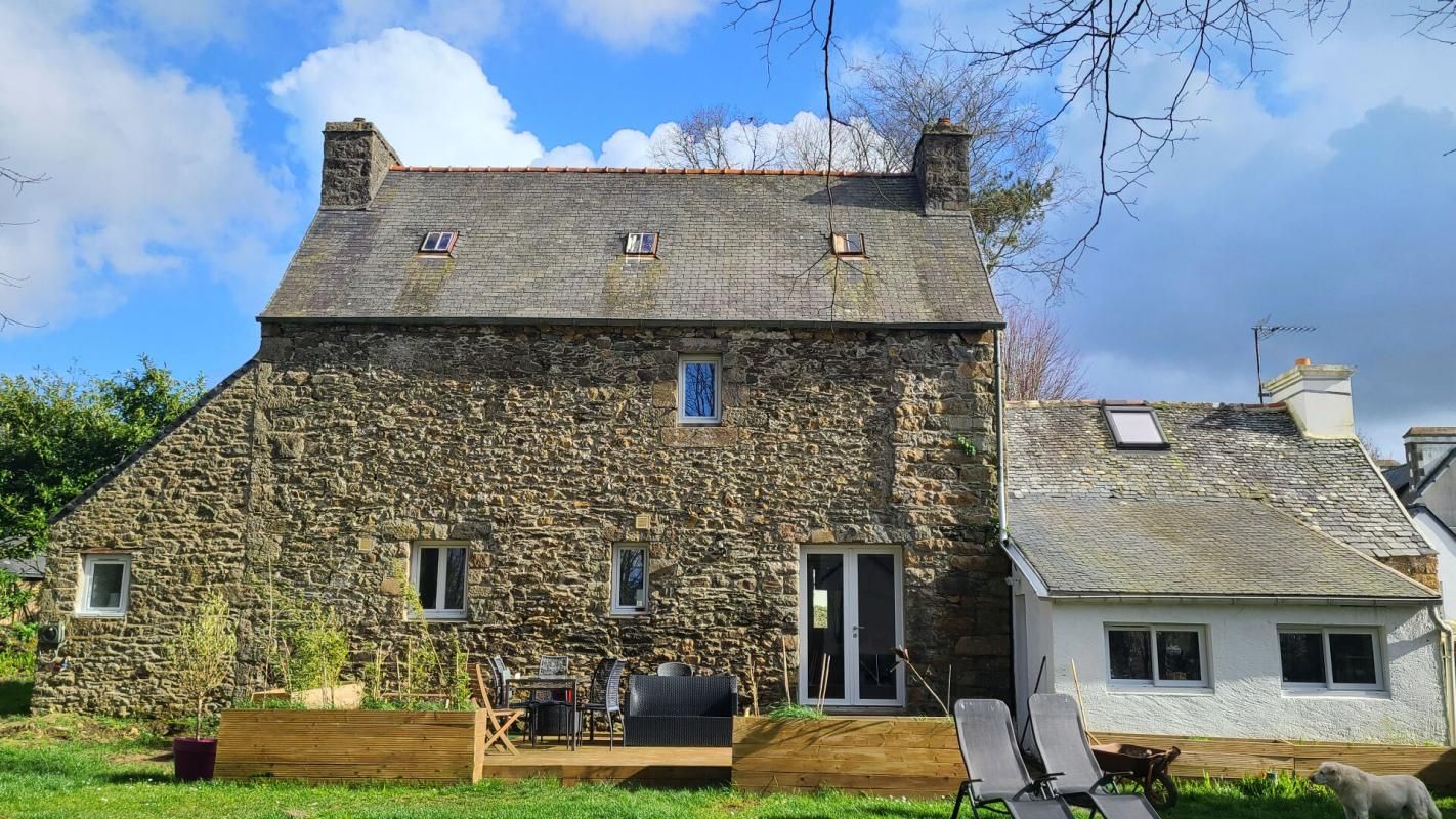 PLOUEZOC'H Maison Plouézoc'h 5 pièce(s) 124 m2 2
