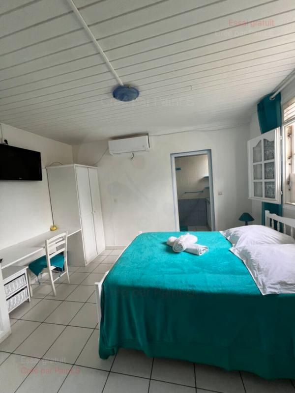 BAIE-MAHAULT Villa + T2 2