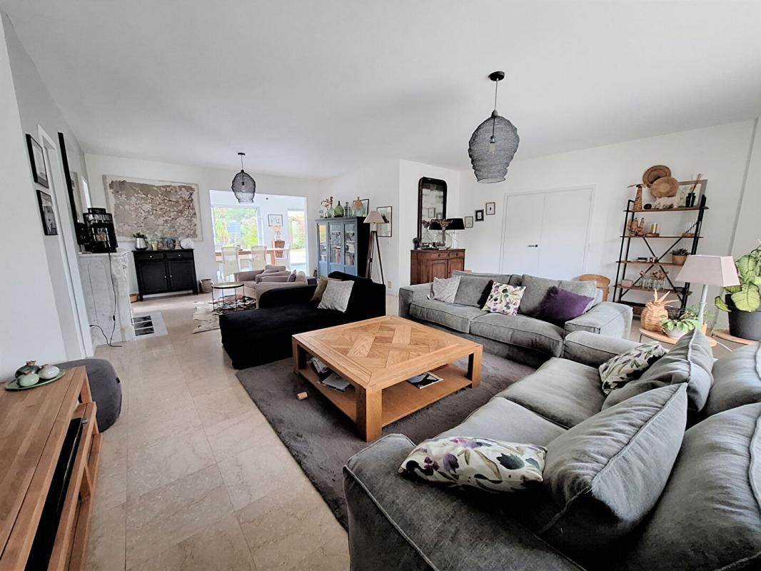 ORVAULT Maison Orvault 7 pièces - 280 m² 4