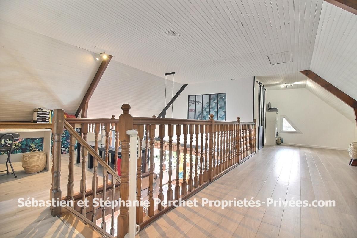 PATAY Maison 5 chambres double garage sur 745 m2 de terrain 4
