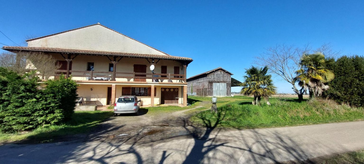 Maison Calonges 7 pièce(s) 220 m2 + séchoir