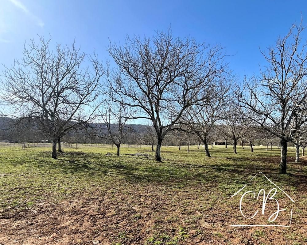 SERGEAC 24290 Sergeac - Terrain Constructible 4264 m2 2