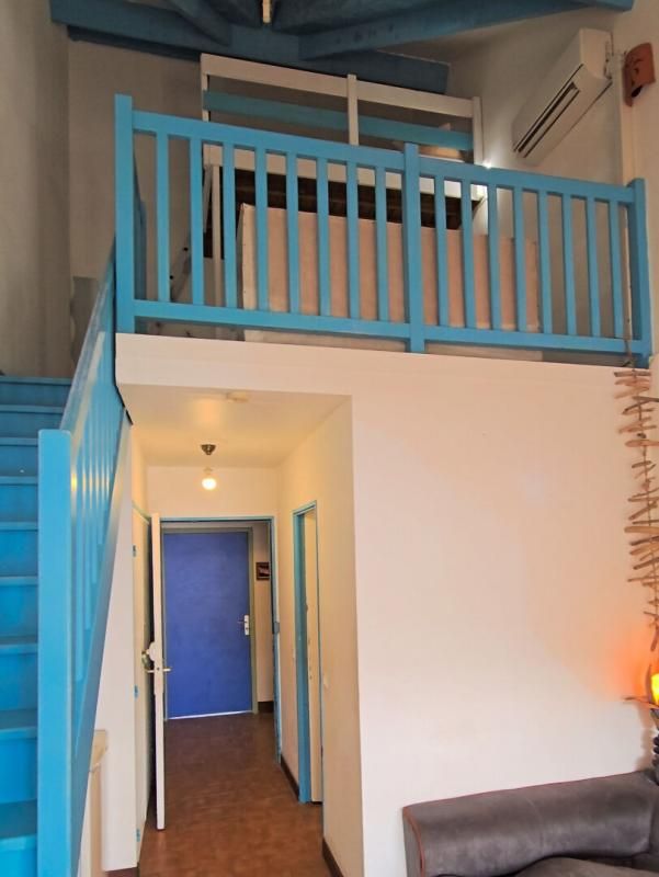 SAINTE-ANNE Appartement Sainte Anne t1 plus chambre ouverte en mezzanine 3
