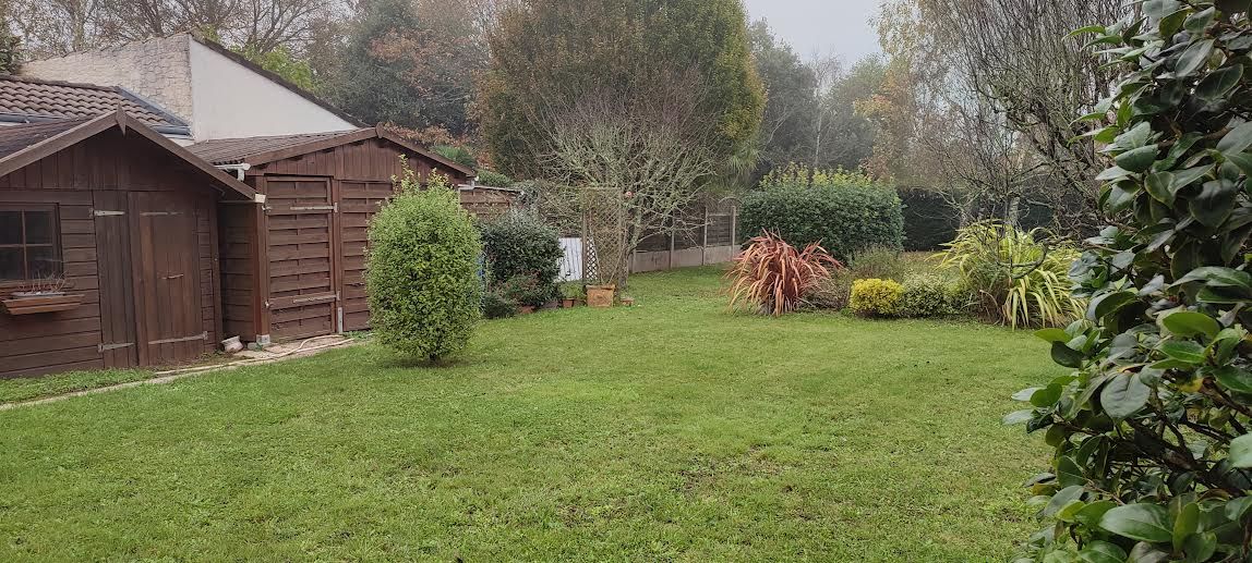 PORNIC Maison Pornic proche Mer et commerces 5 pièce(s) 121 m2 - Terrain de 1000m² 3
