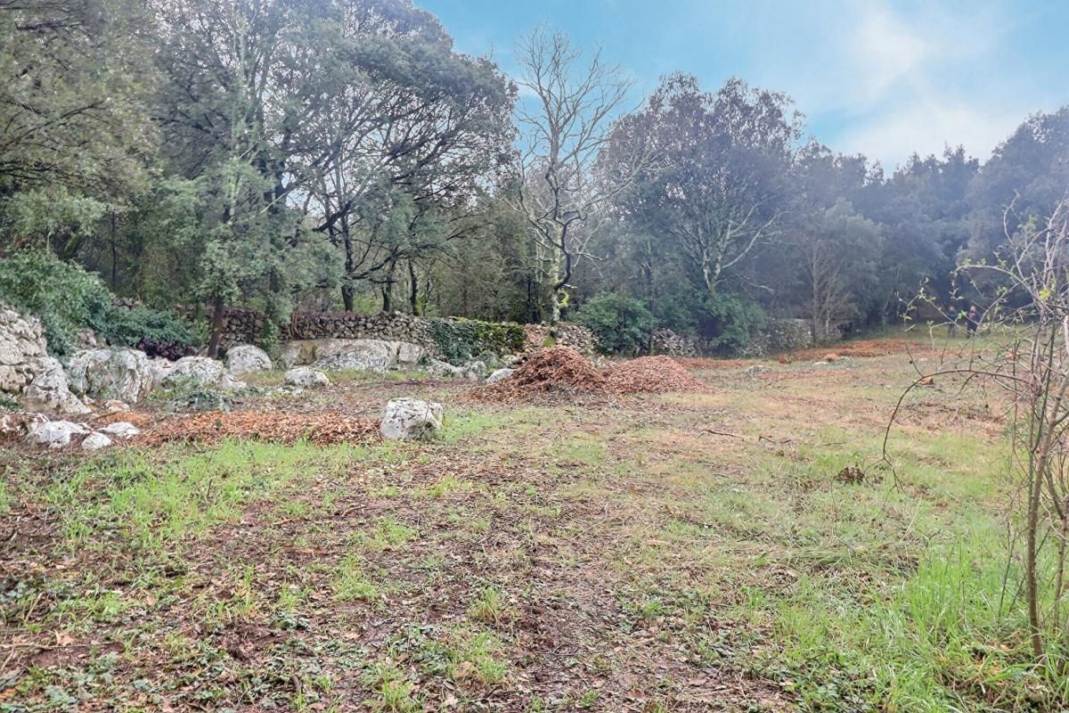 LABASTIDE-DE-VIRAC Terrain constructible Labastide De Virac 1840 m2 2