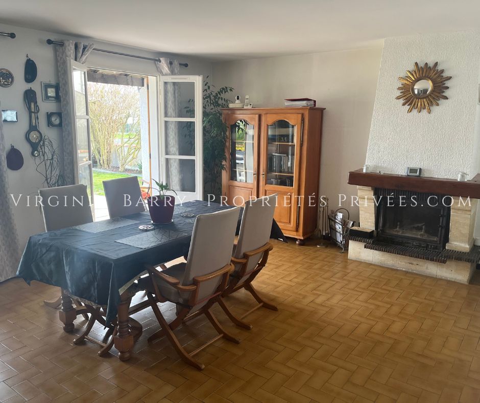 PORT-DES-BARQUES MAISON T4 DE PLAIN PIED NON MITOYENNE PROCHE MER 2