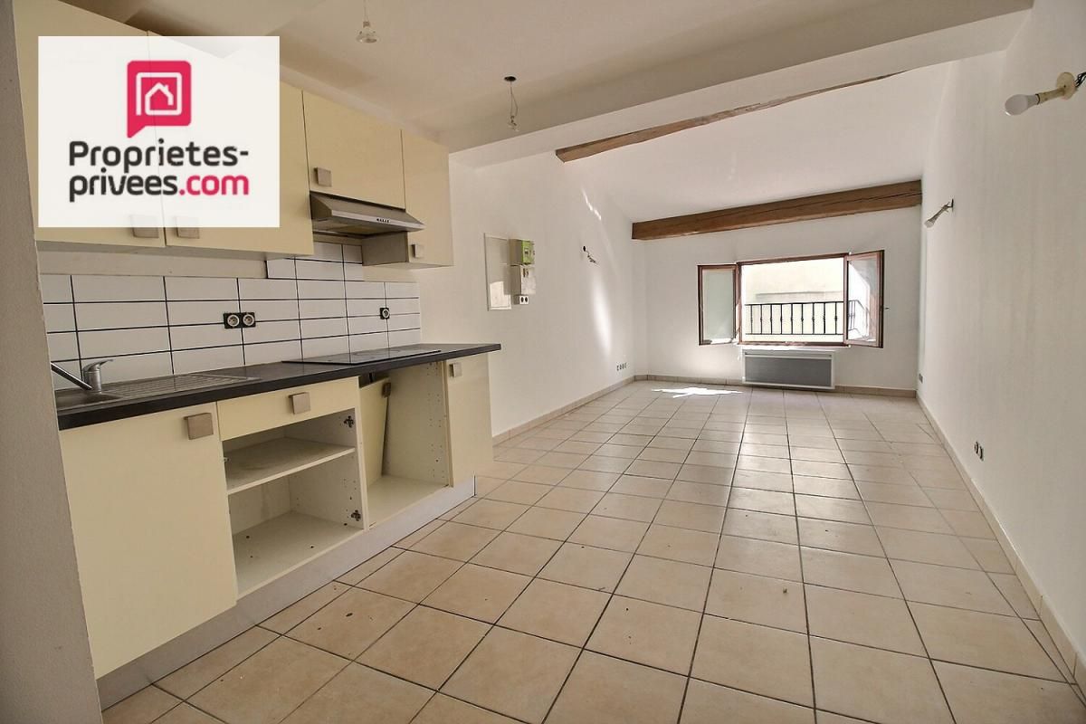 LORGUES Immeuble Lorgues 3 appartements 2