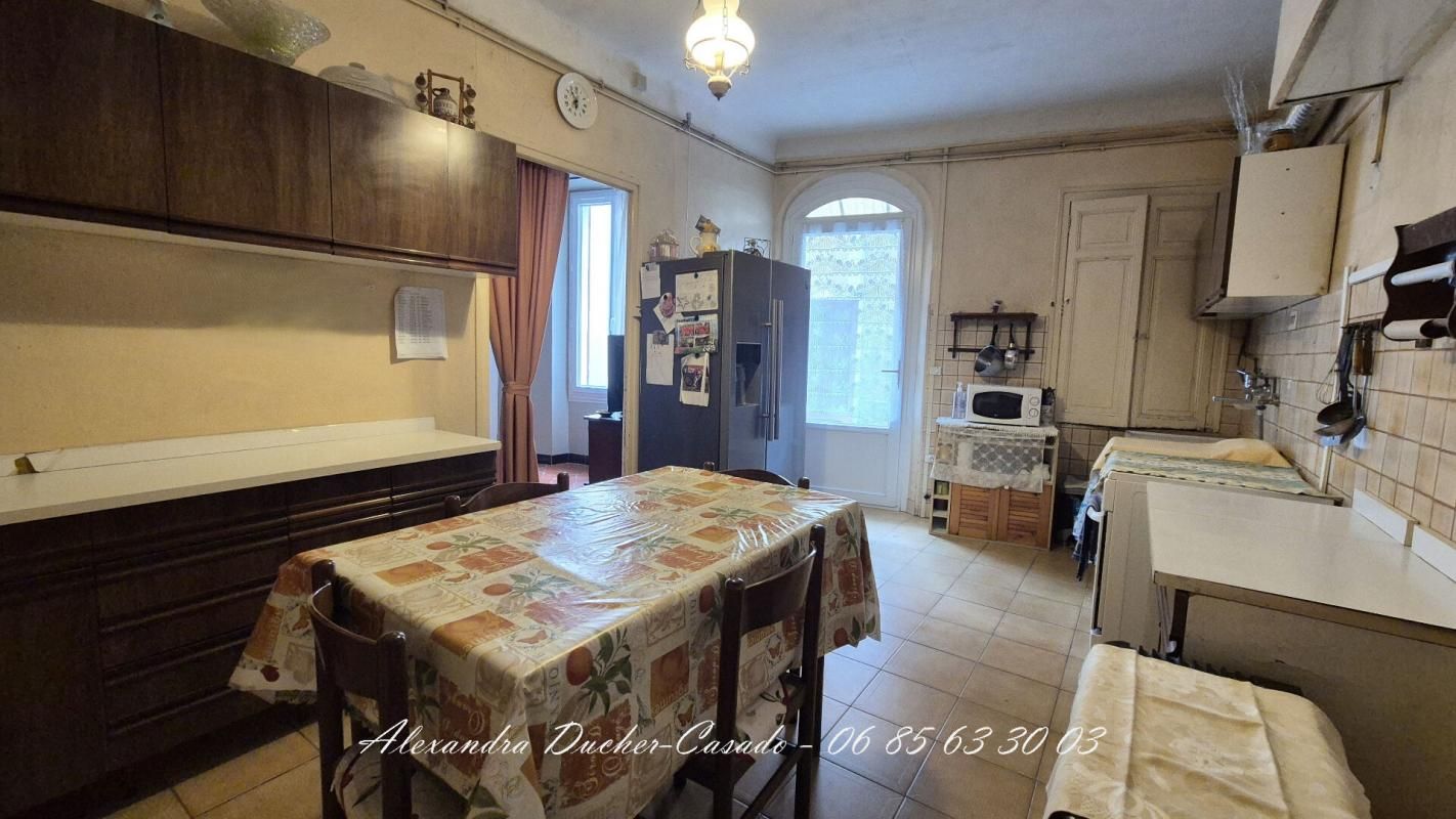 LES MEES Maison de village avec fort potentiel 3