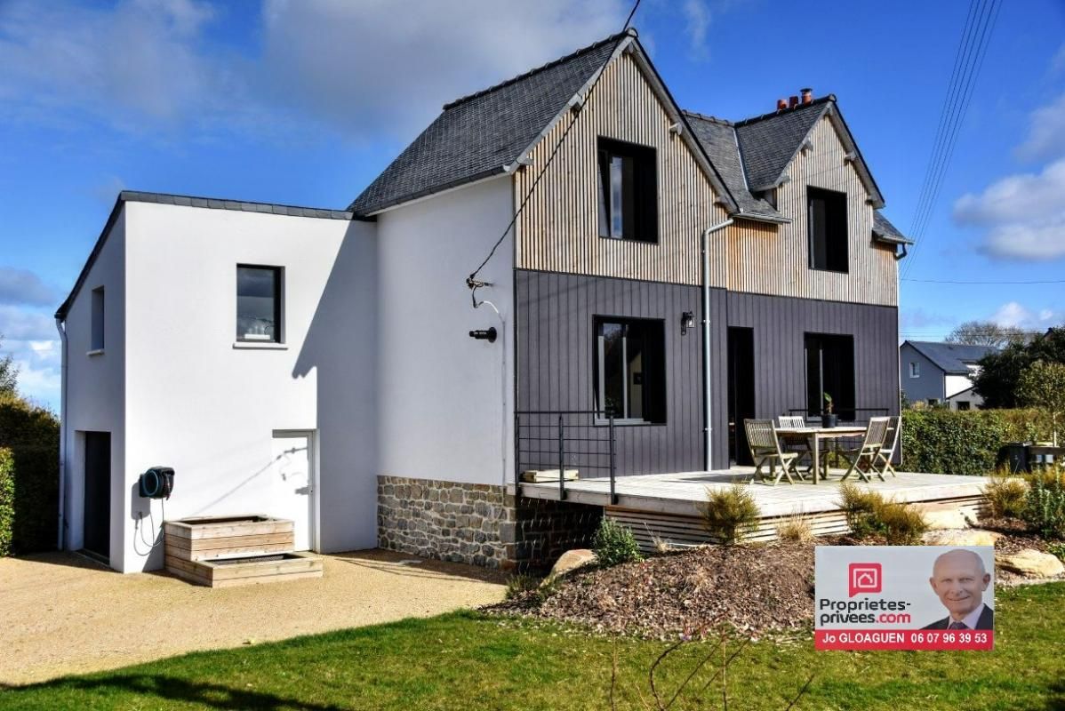 PENVENAN Maison refaite à neuf à Buguéles 5 pièces 113 m2 2