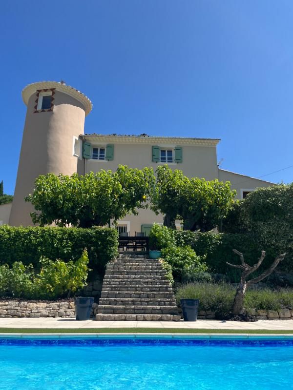 DRAGUIGNAN Maison Draguignan 10 pièce(s) 320 m2 2