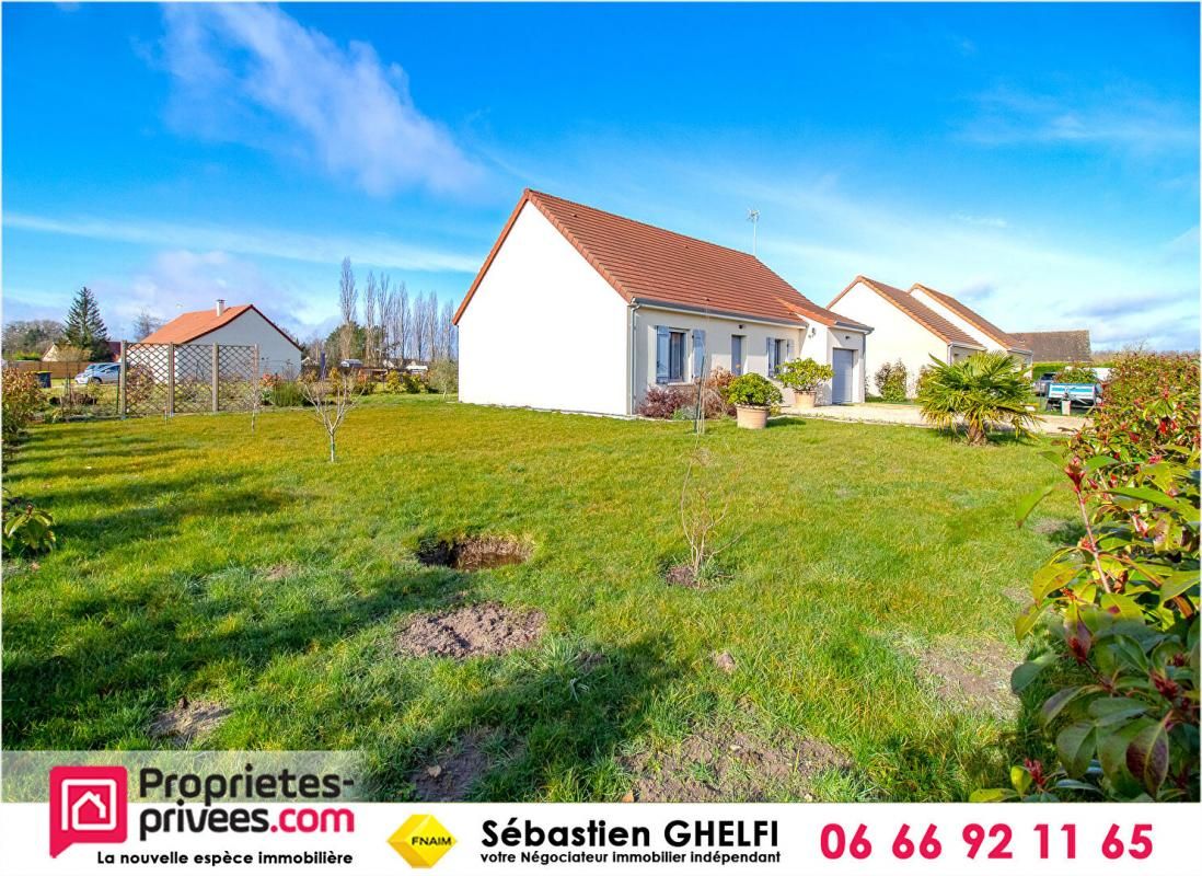 COURMEMIN belle maison de plain-pied avec 2 chambres-cellier-garage-terrasse-jardin 2