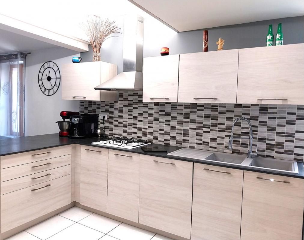 Maison Cabrières 4 pièces 120 m2 et Garage/Atelier