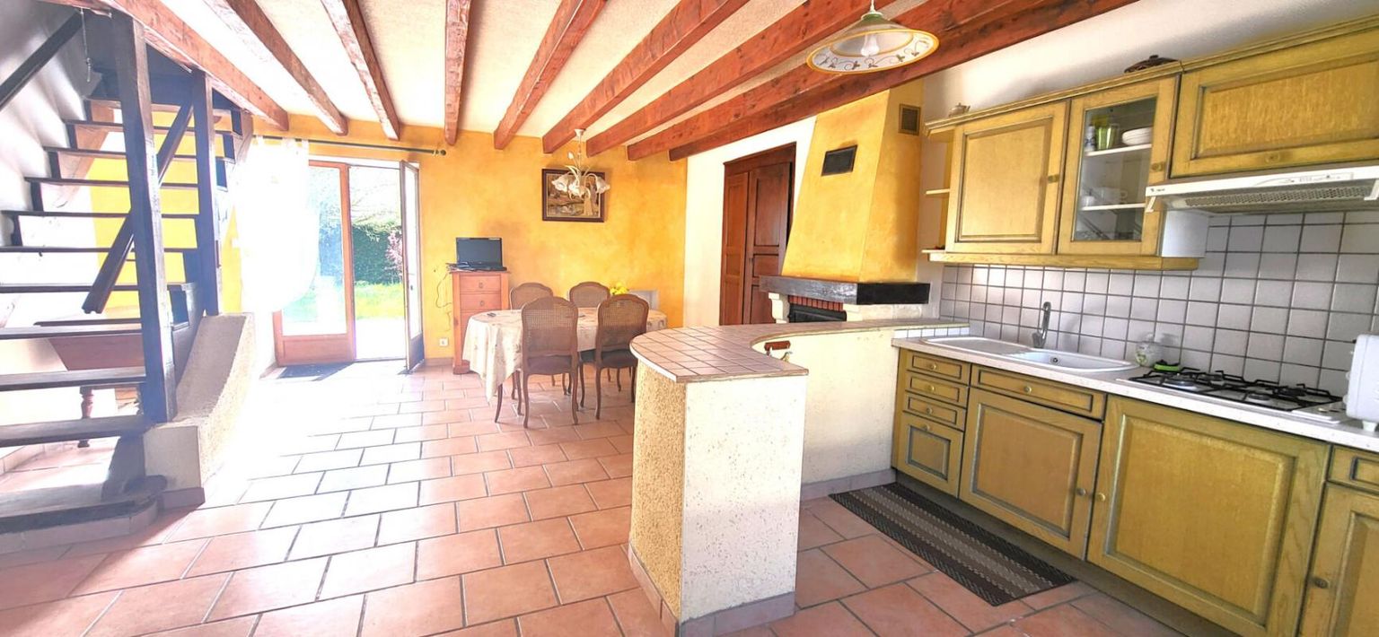 MENAT Exclusivité. Maison Menat 5 pièce(s) 108.85 m2 2