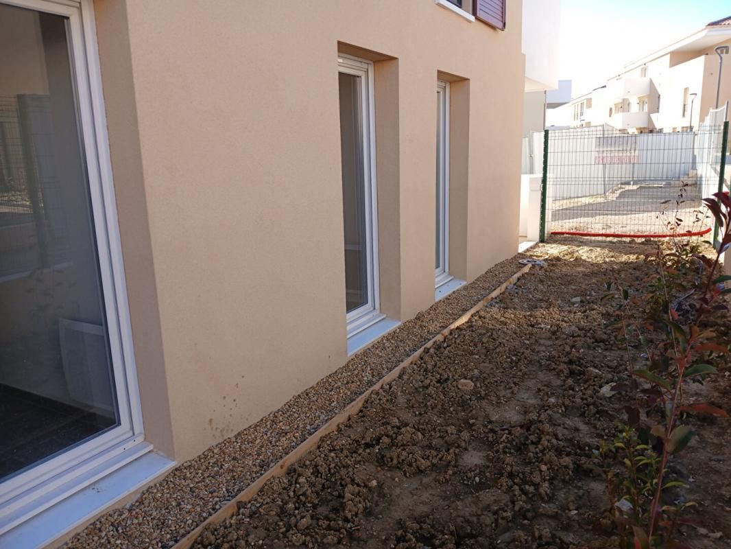 BRIGNOLES Appartement T3 de 59.43 m2 avec terrasse et jardinet - Brignoles 2