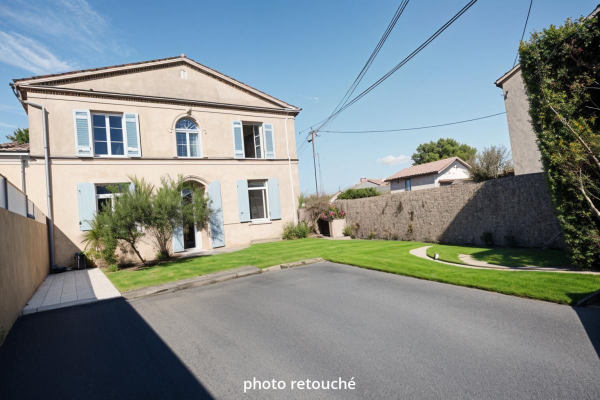 LE TAILLAN-MEDOC Maison en pierre 3