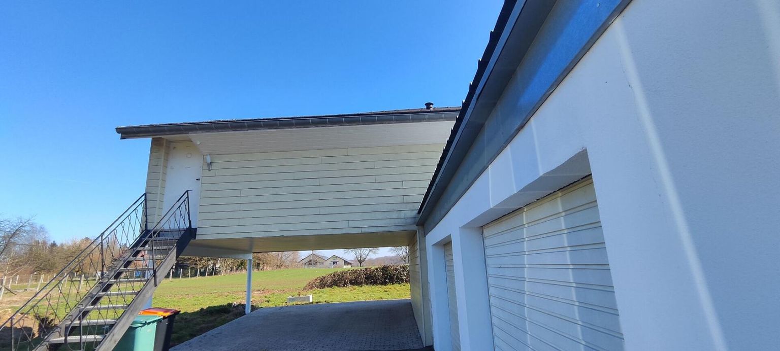 CHAVANNES-SUR-L'ETANG 68210 Chavanne sur l'Etang : Maison T6 de 164m² comprenant un studio de 31m² 4