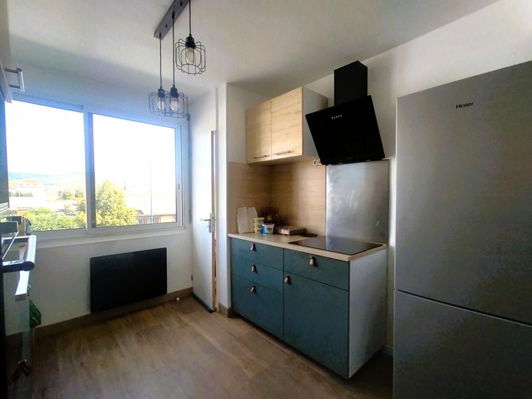 CLERMONT-FERRAND Appartement Clermont Ferrand 5 pièce(s) 81.60 m2 2