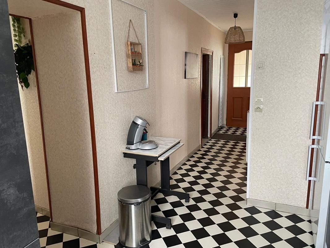 SAINT-PIERRE-D'OLERON - Maison 5 pièce(s) 74.10 m2 -17310 - ST PIERRE D'OLERON - Charente-Maritime - Ile d'Oléron - 3