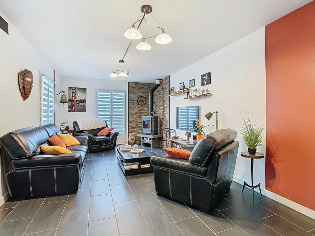 CAUFFRY PAVILLON INDEPENDANT - 140M² - 5 CHAMBRES - SOUS SOL TOTAL - JARDIN - 60290 CAUFFRY 3