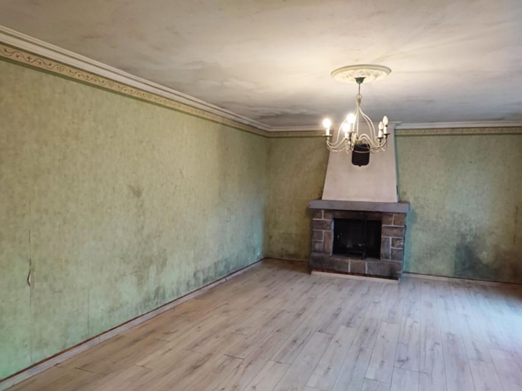 MENEAC Maison  11 pièce(s) 276 m2 4