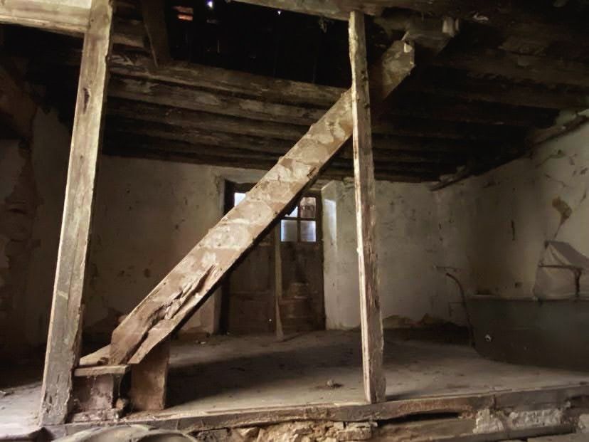 CHOURGNAC Maison avec grange à Chourgnac 4 pièce(s) 85 m2 4
