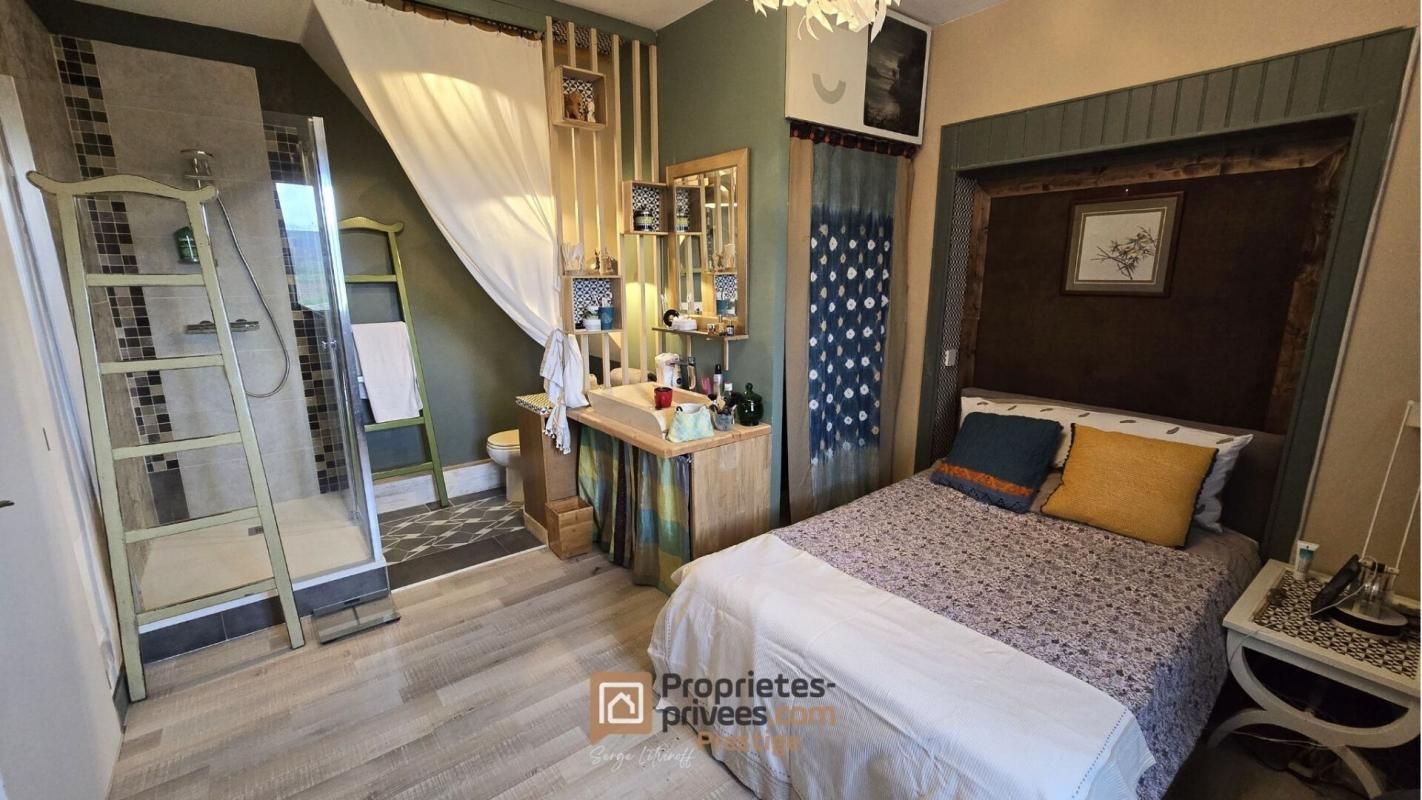 MANE Mane-en-Provence - Maison 10 pièces - 316 m2 - 5 ch - piscine - Terrain 2980 m2 - 680.000 3