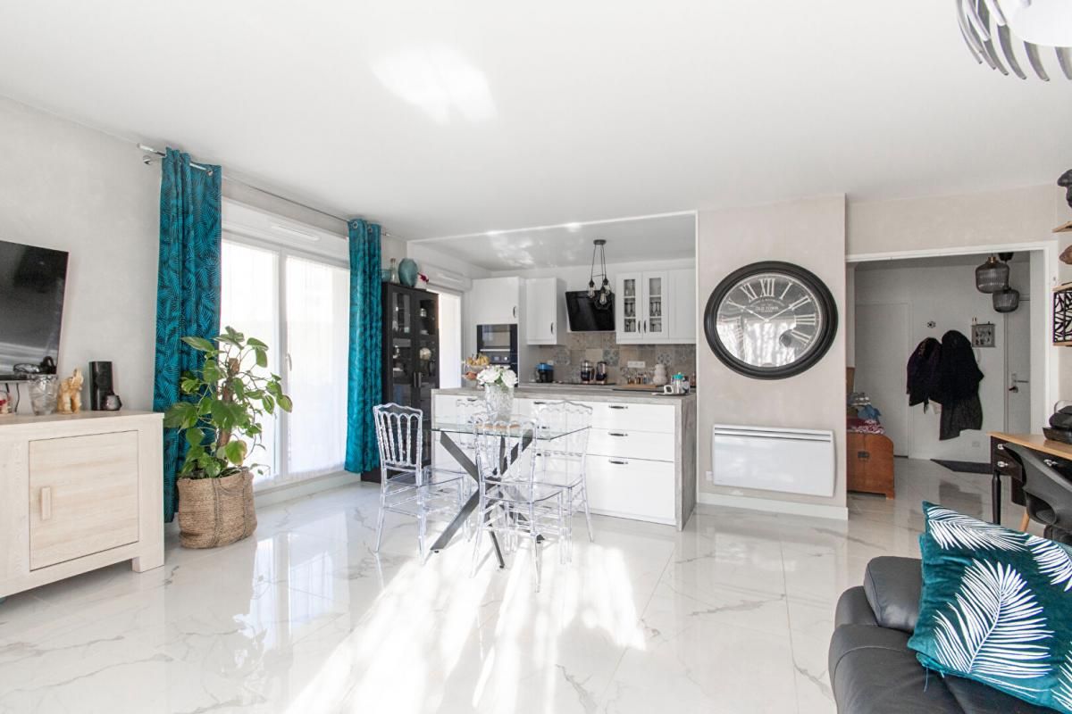 BRETIGNY-SUR-ORGE Appartement Brétigny Sur Orge 4 pièce(s) 79.10 m2 2