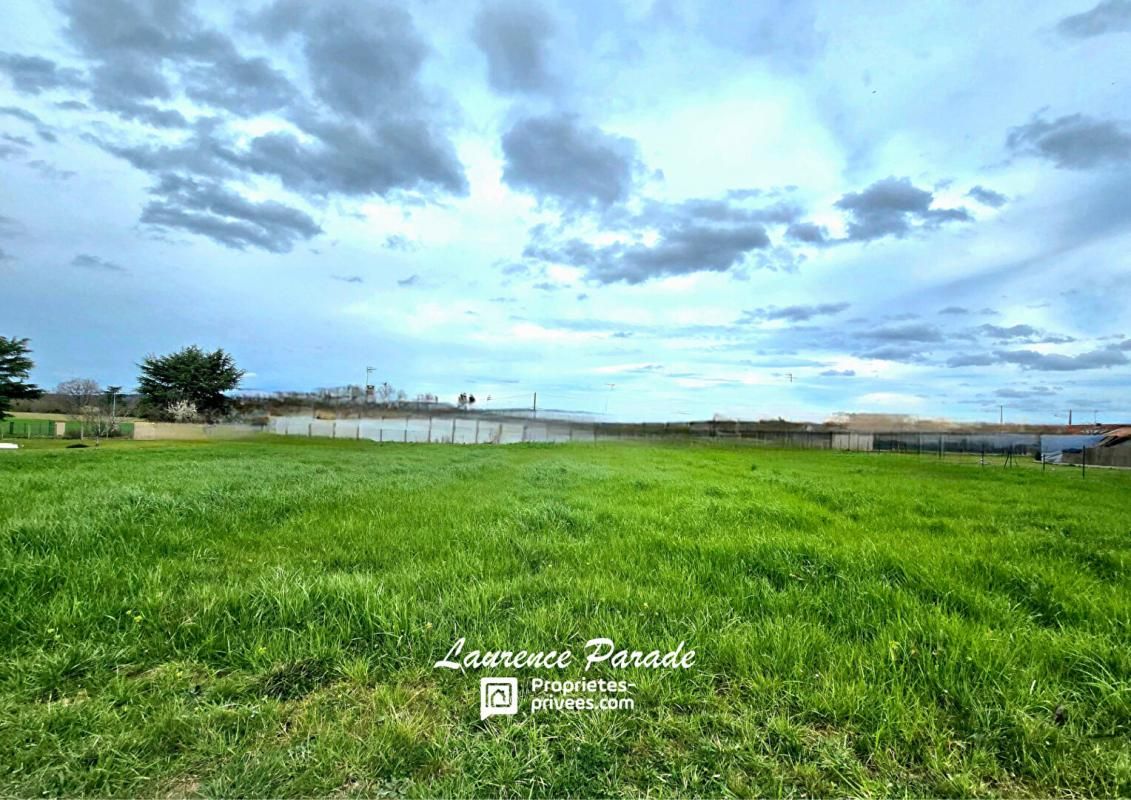 Terrain constructible plat