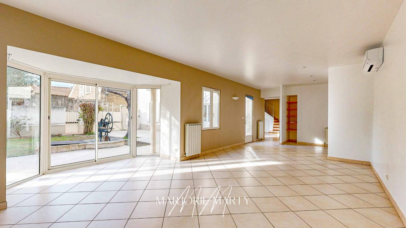 LEZIGNAN-CORBIERES Maison 6 pièce(s) 168 m2 - 440 m2 de jardin - LEZIGNAN CORBIERES - 245 000 HAI 3