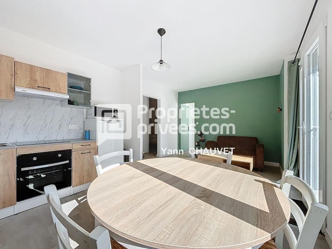 SAINT-JEAN-DE-MONTS T2 bis à 2 pas du remblai / plage et commerces à 150 m 2