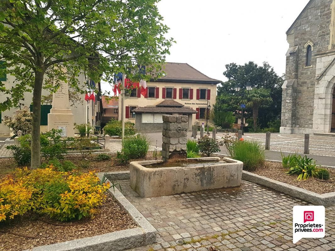 Maison de village Anthy-Sur-Léman plein centre du vieux bourg - 3 pièces